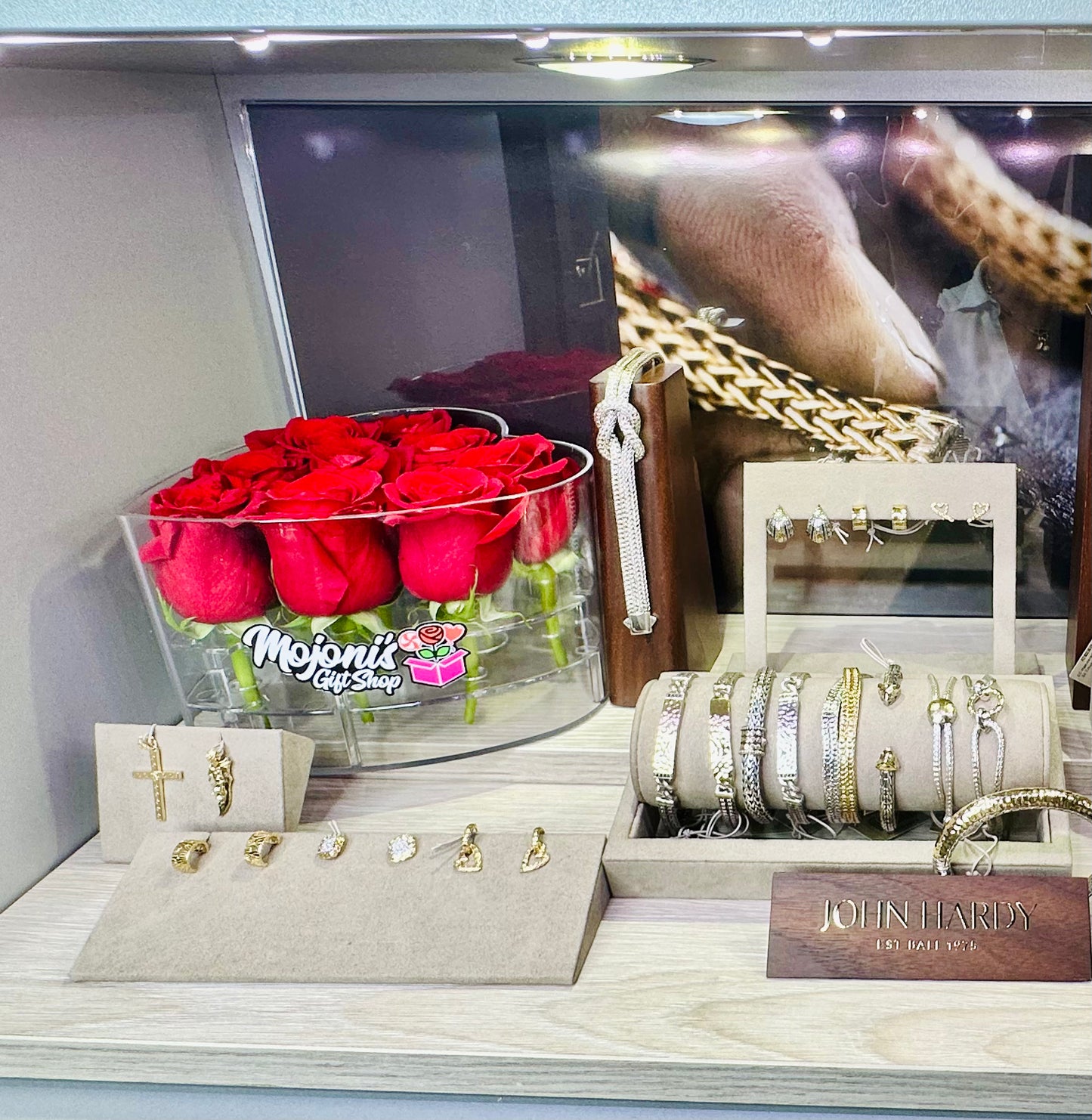 Acrylic Heart 9 Roses